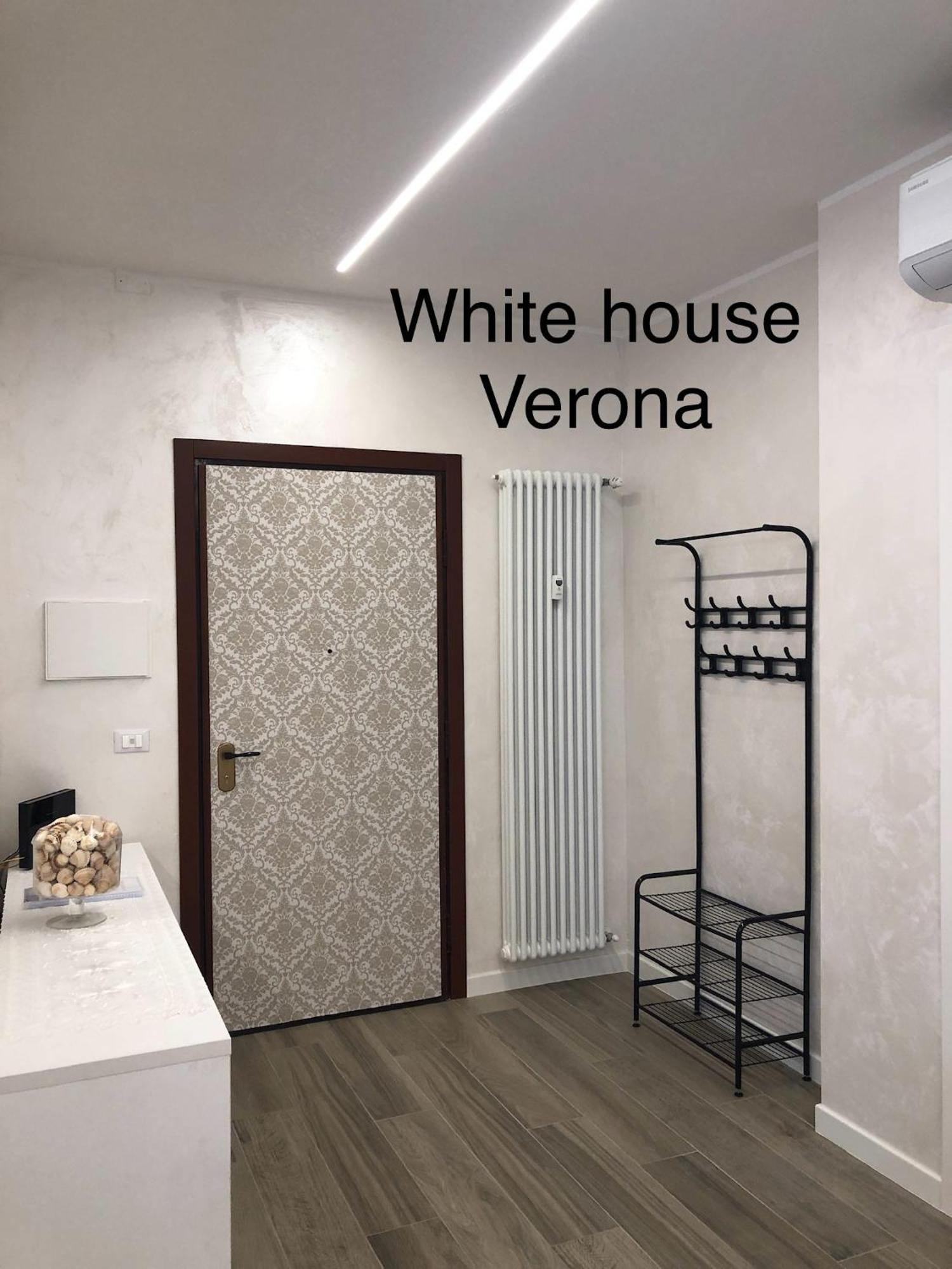 White House Apartamento Verona Exterior foto